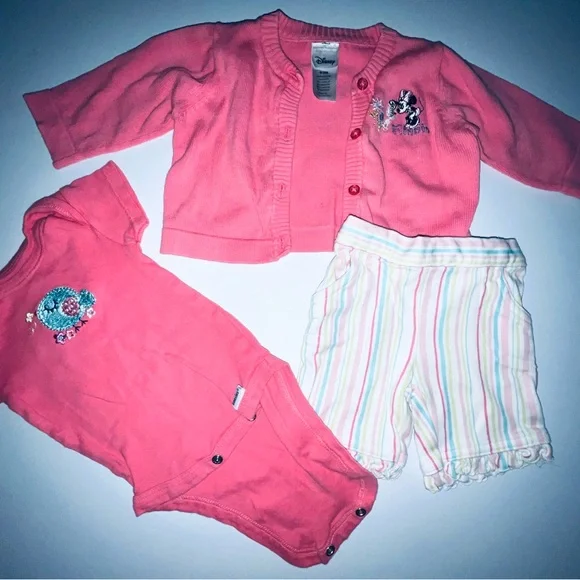 # 4 LOT Baby  girl clothes MIX  Bundle Of 11 Vary Brands Please See Pictures - Picture 5 of 13